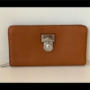 MICHAEL KORS - HAMILTON CONTINENTAL WALLET